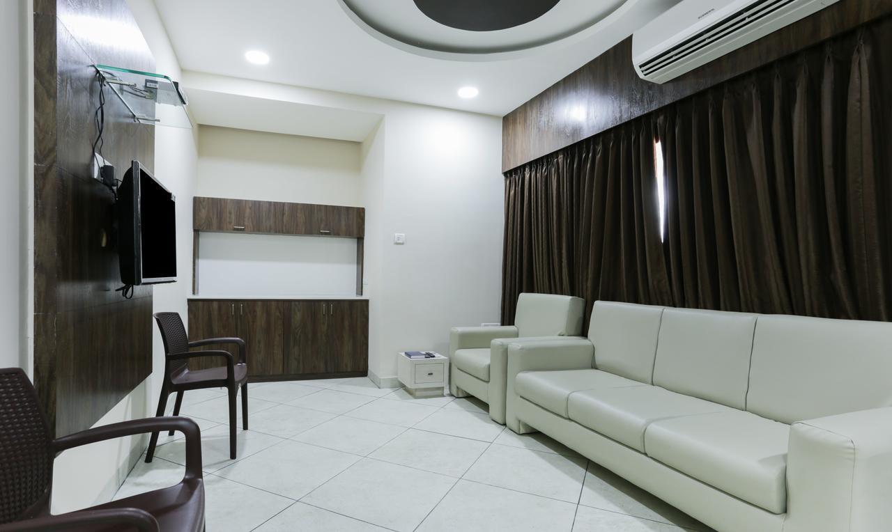 Treebo Trend Grace Residency Hotel Chennai Exterior photo